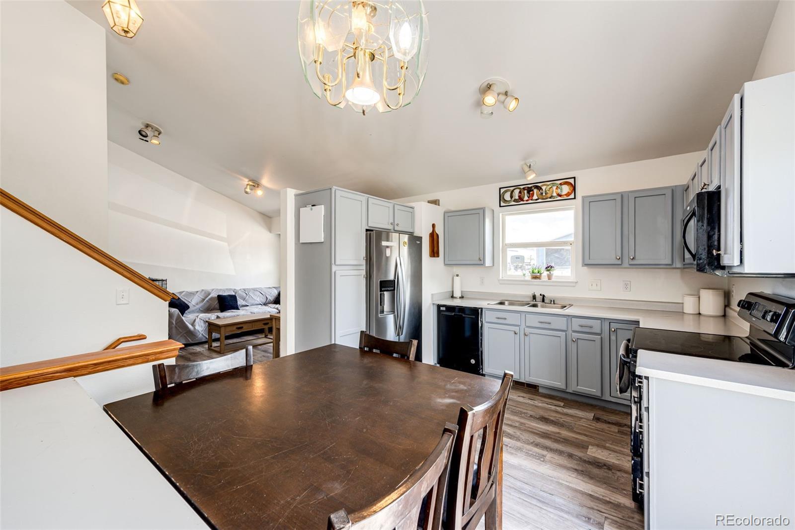 MLS Image #3 for 375 e logan street,elizabeth, Colorado