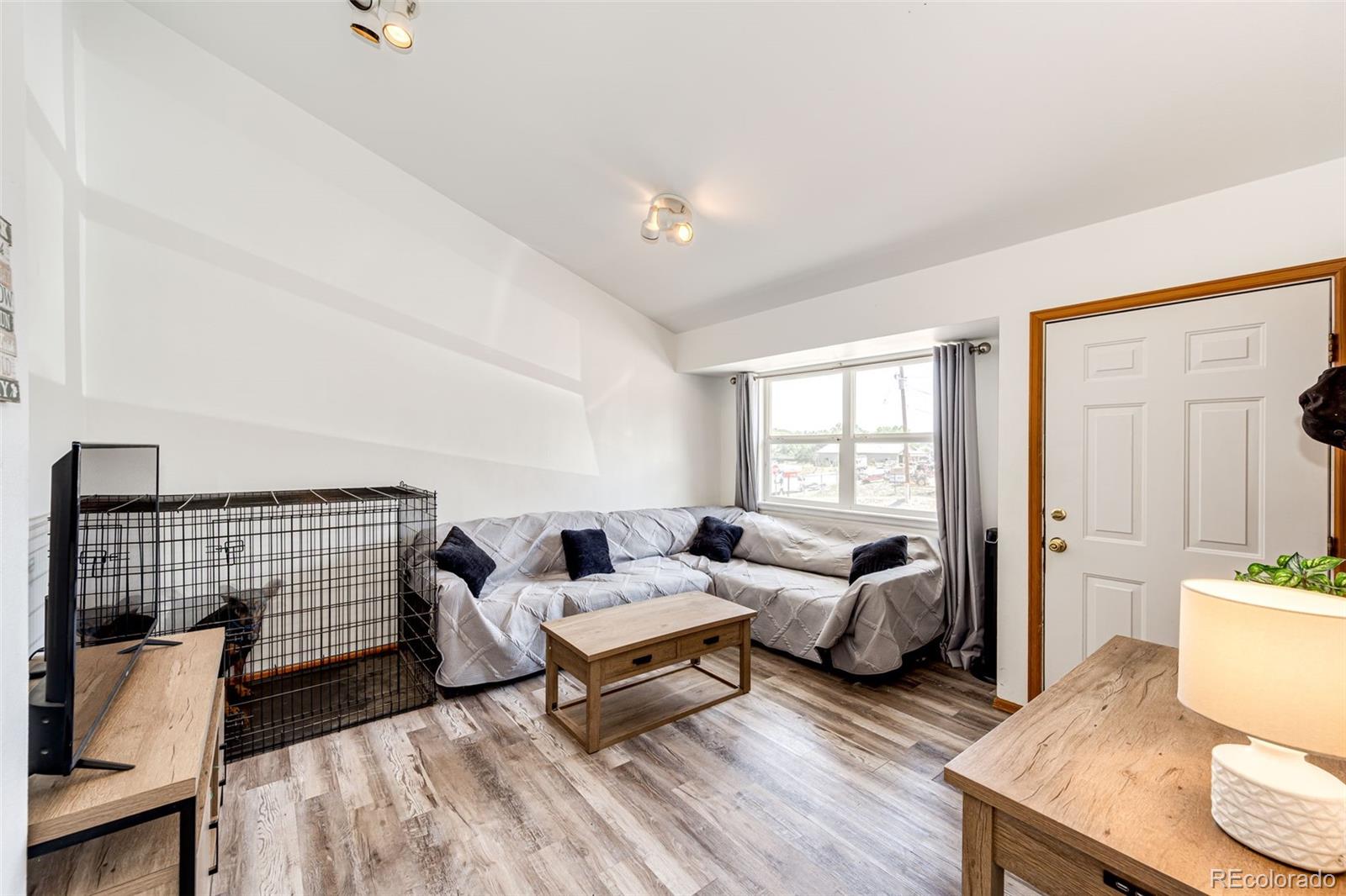 MLS Image #4 for 375 e logan street,elizabeth, Colorado