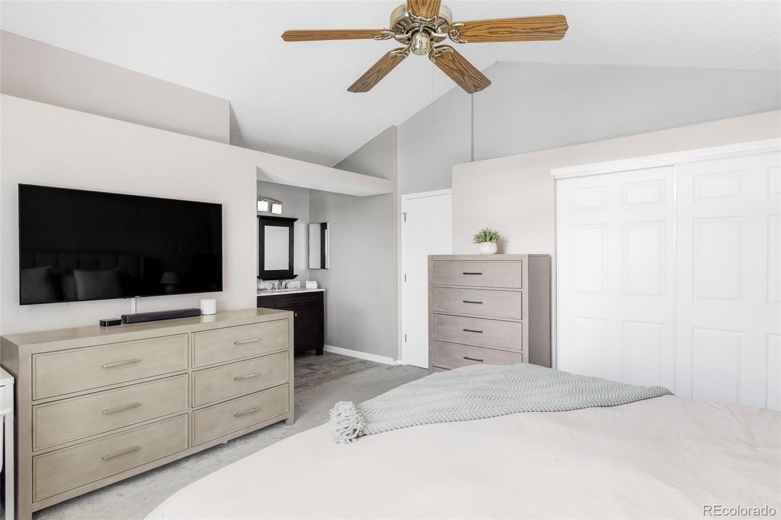 MLS Image #14 for 552 w jamison place,littleton, Colorado