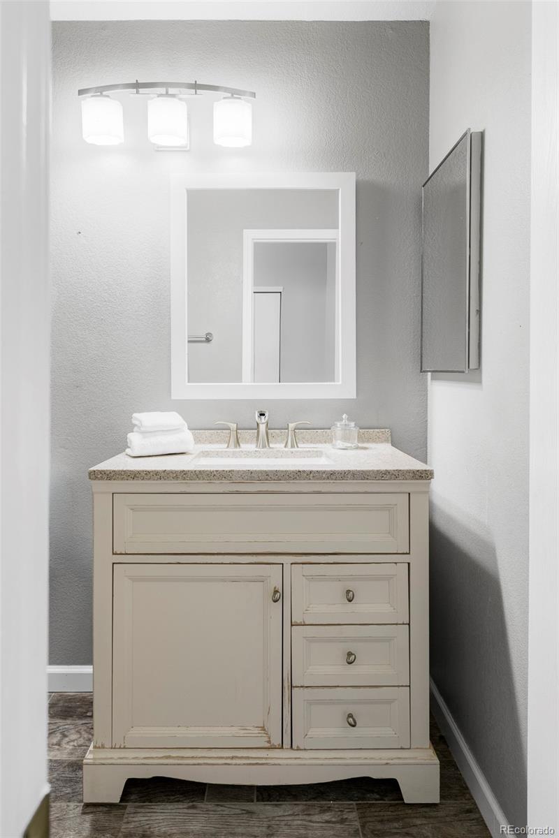 MLS Image #18 for 552 w jamison place,littleton, Colorado