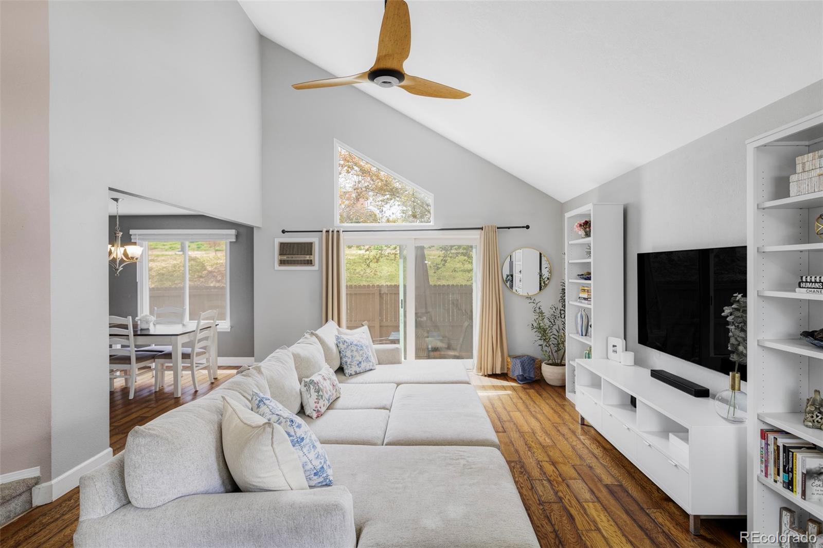 MLS Image #2 for 552 w jamison place,littleton, Colorado