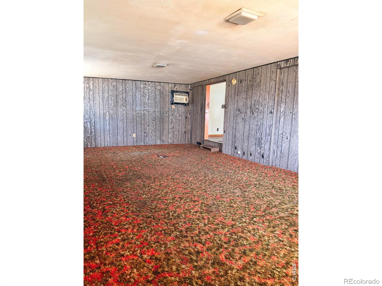 MLS Image #5 for 117  pine street,log lane village, Colorado