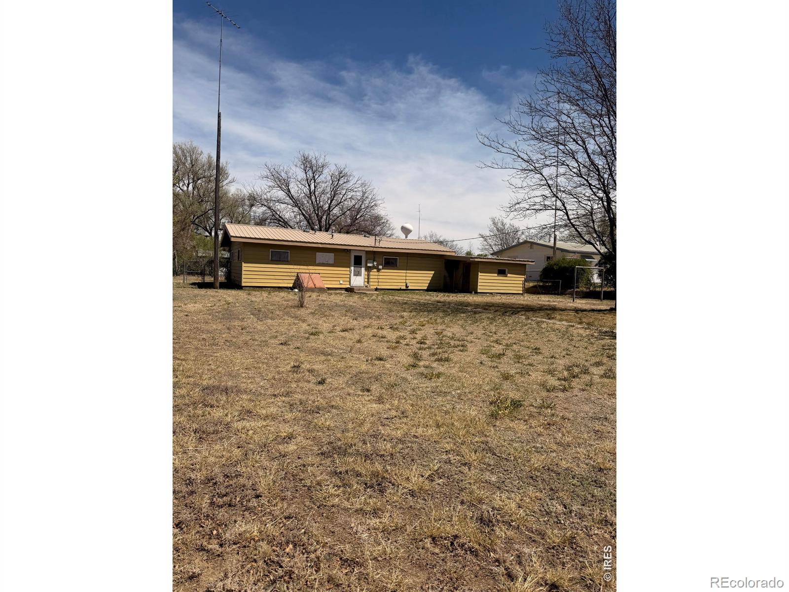 MLS Image #8 for 117  pine street,log lane village, Colorado