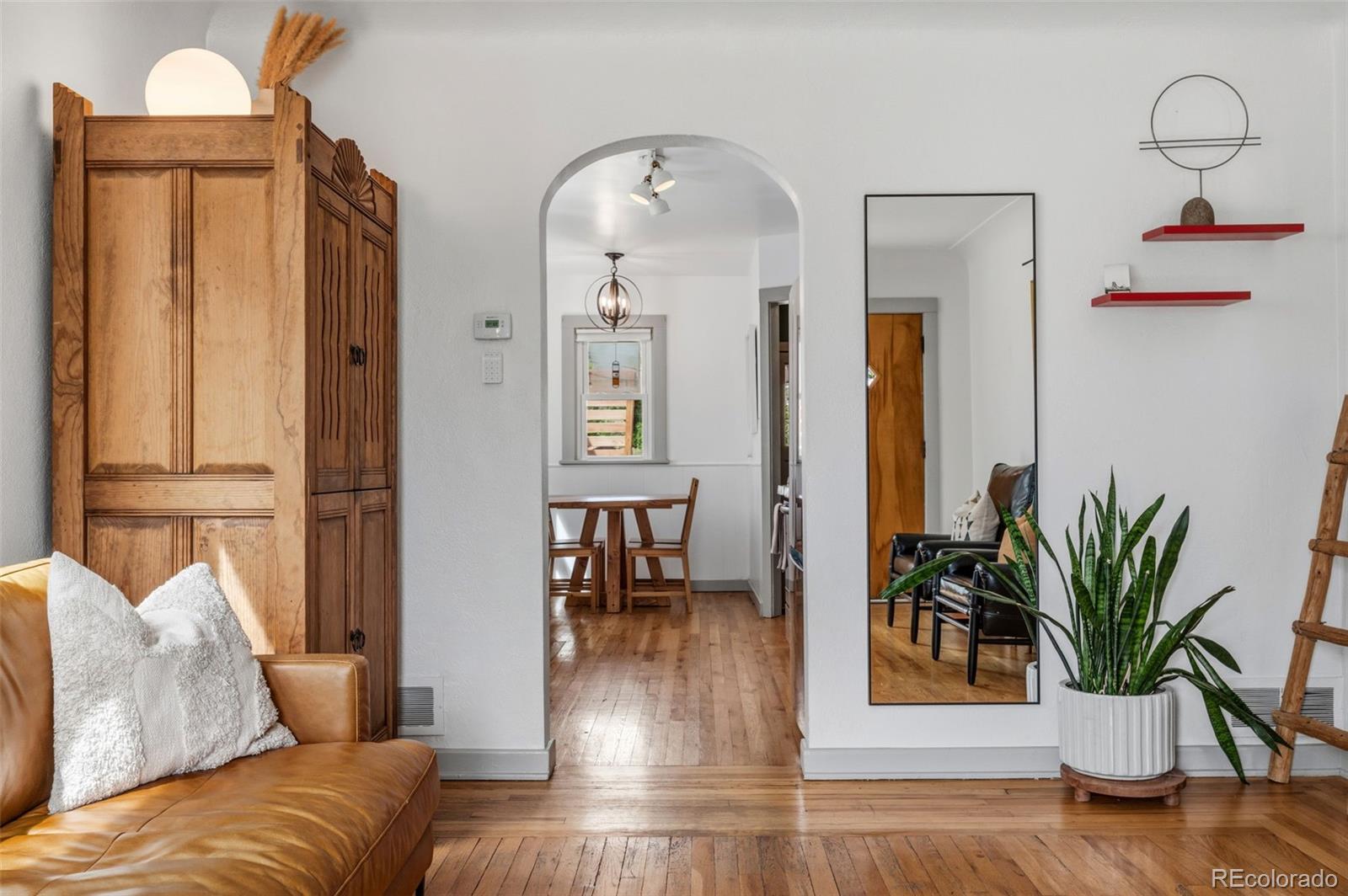 MLS Image #6 for 1095  carr street,lakewood, Colorado
