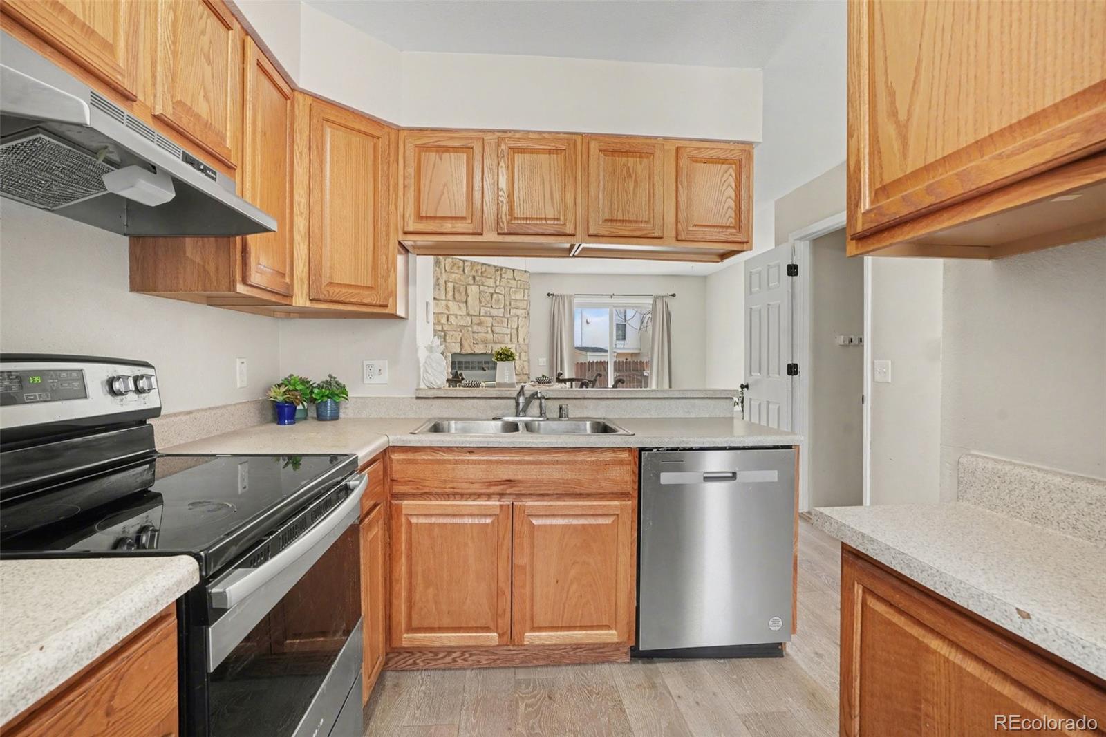 MLS Image #6 for 4019  charleston drive,colorado springs, Colorado