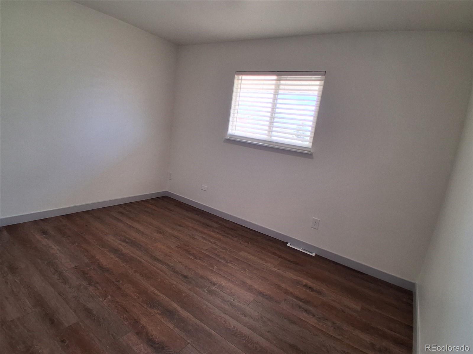 MLS Image #19 for 9080 e nassau avenue ,denver, Colorado