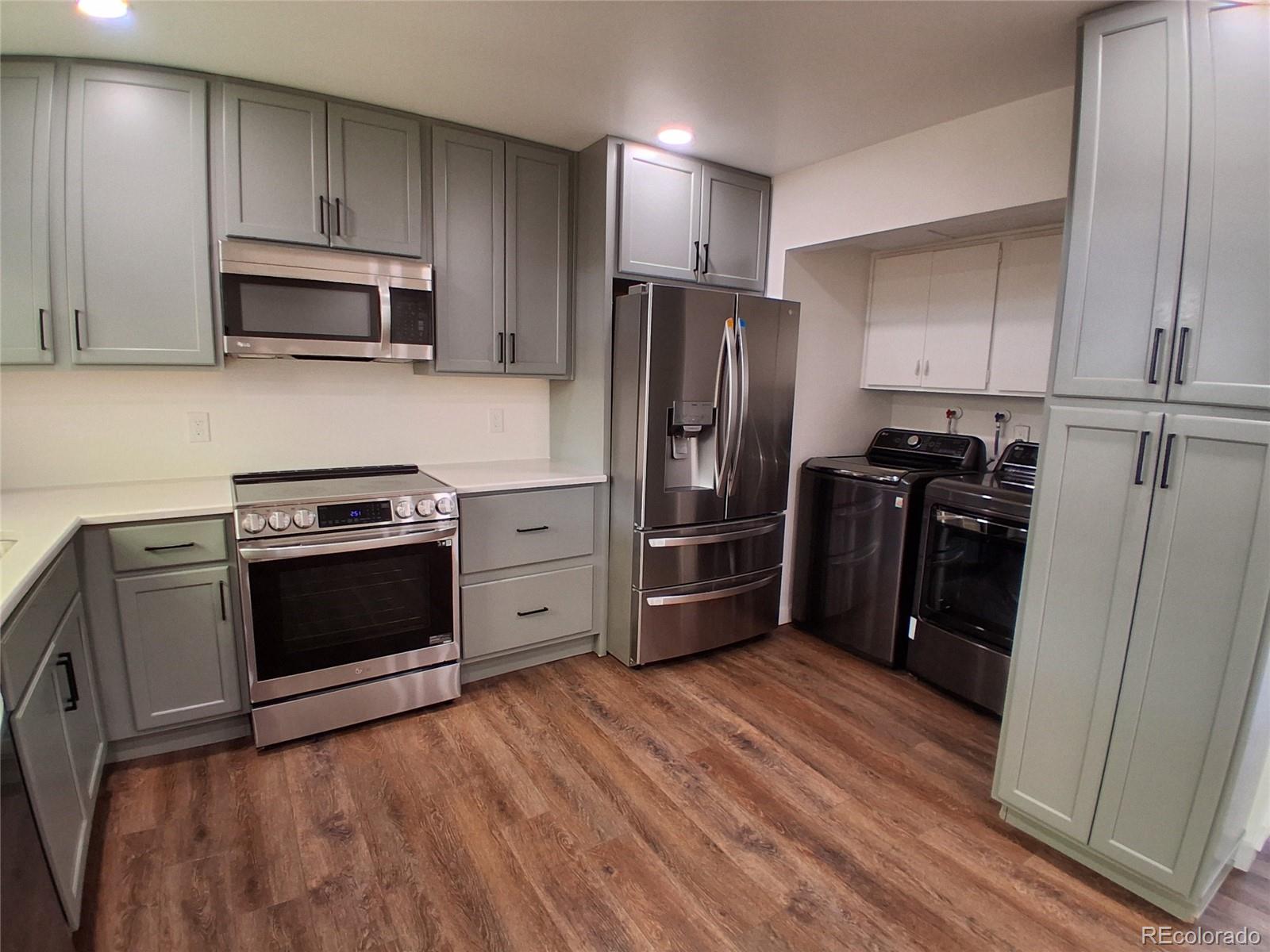 MLS Image #7 for 9080 e nassau avenue ,denver, Colorado