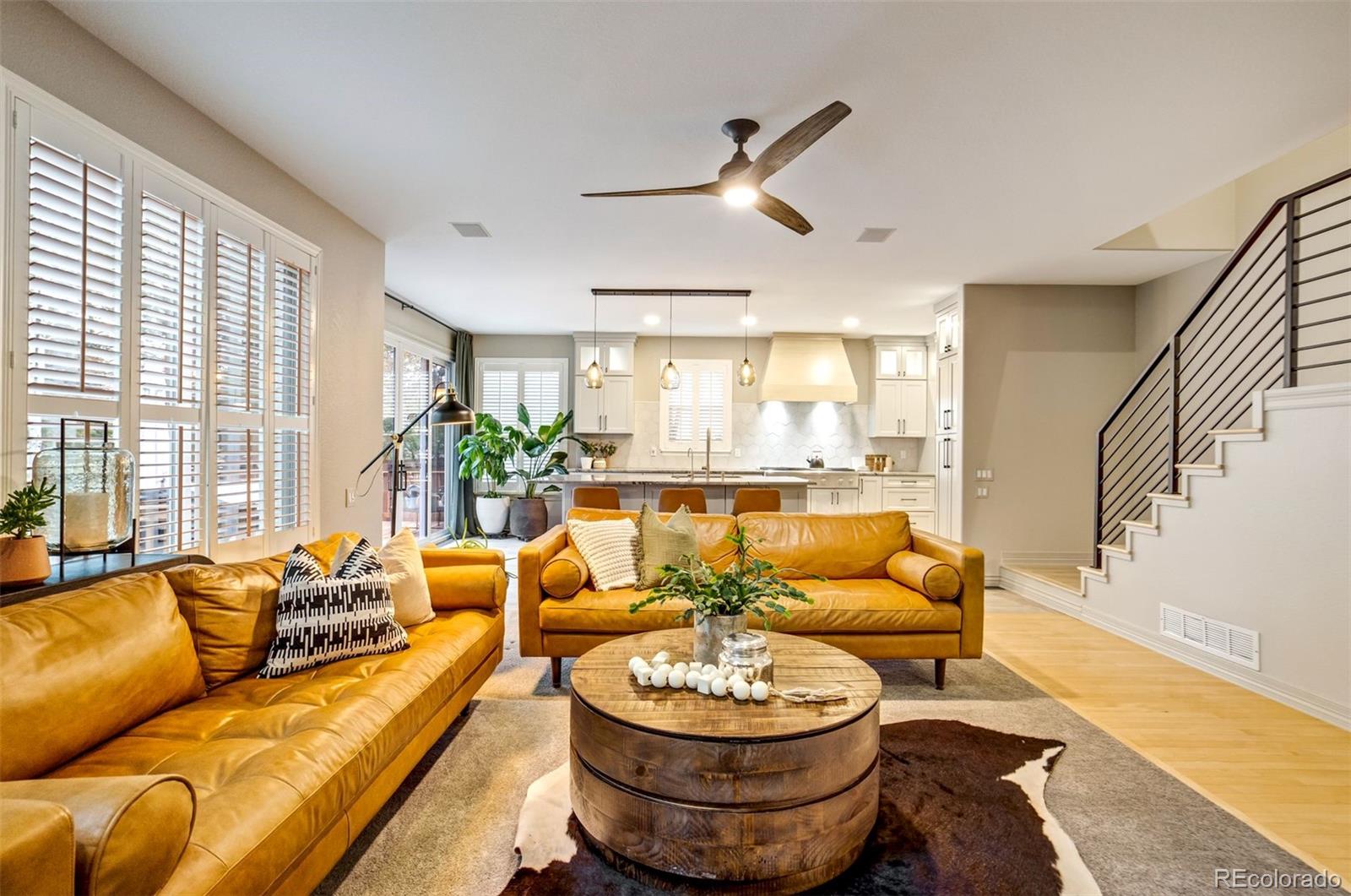 MLS Image #4 for 327  ingleton court,castle pines, Colorado