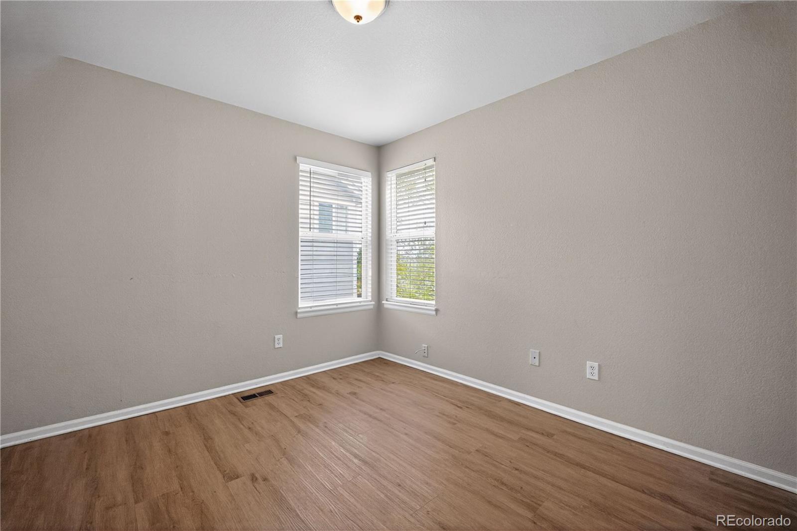 MLS Image #18 for 6111 s kirk street,centennial, Colorado