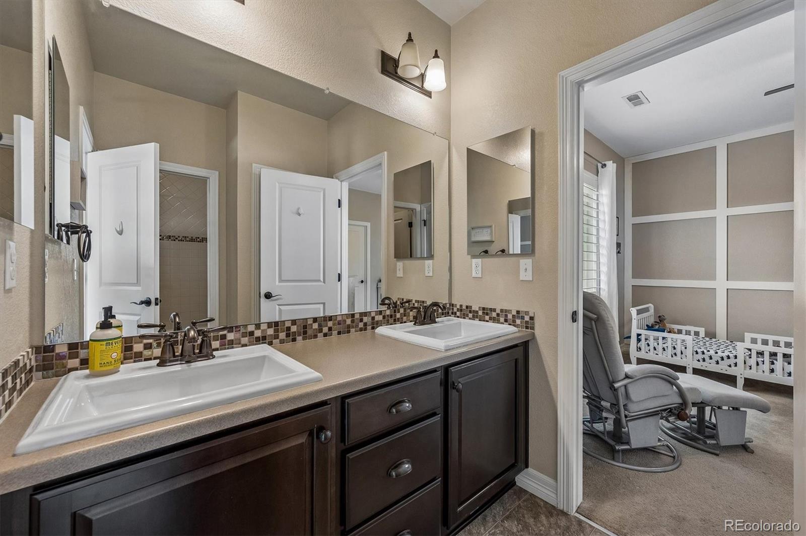 MLS Image #23 for 6209 s jamestown court,aurora, Colorado