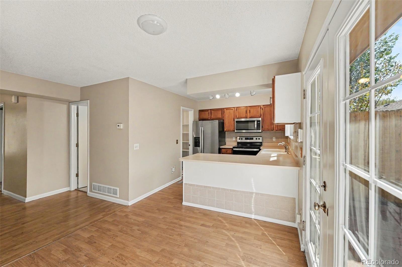 MLS Image #8 for 4138 s mobile circle,aurora, Colorado