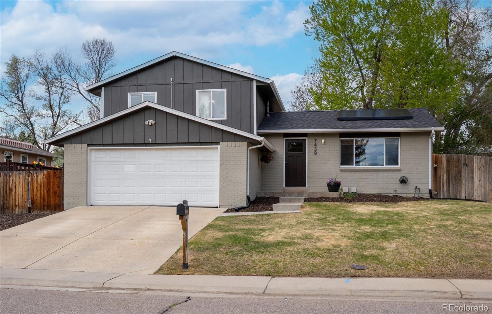 MLS Image #0 for 7439 s teller street,littleton, Colorado