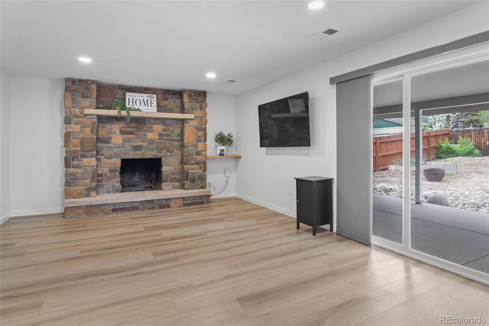 MLS Image #10 for 7439 s teller street,littleton, Colorado