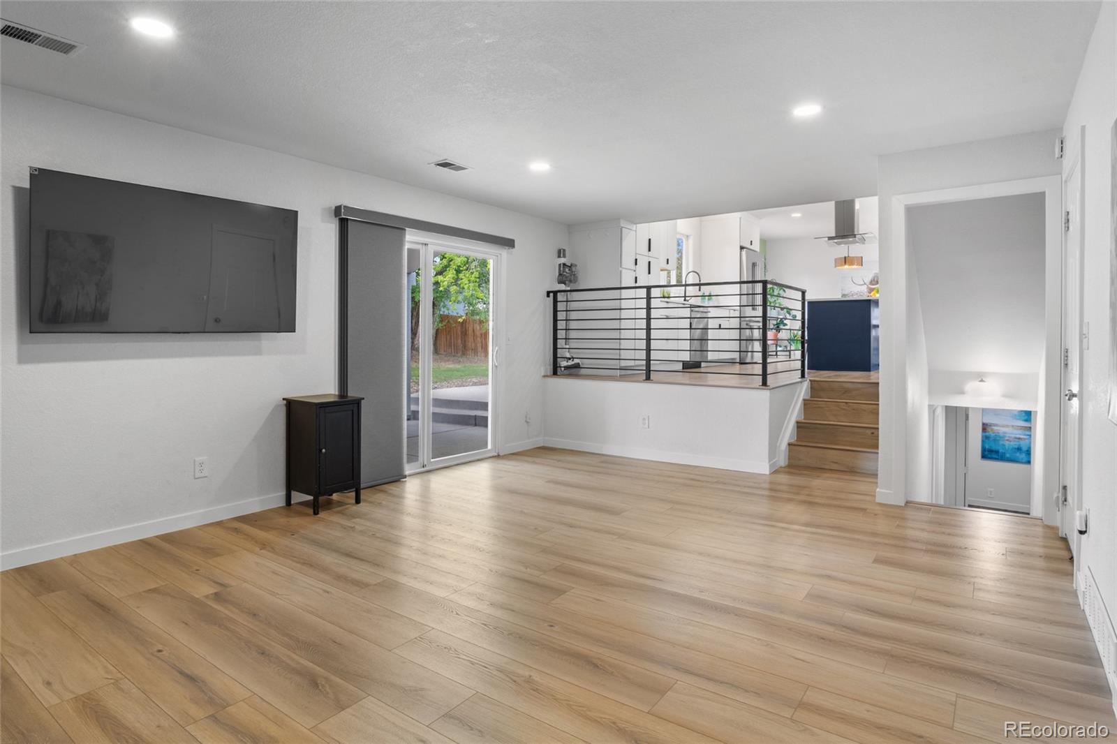 MLS Image #13 for 7439 s teller street,littleton, Colorado