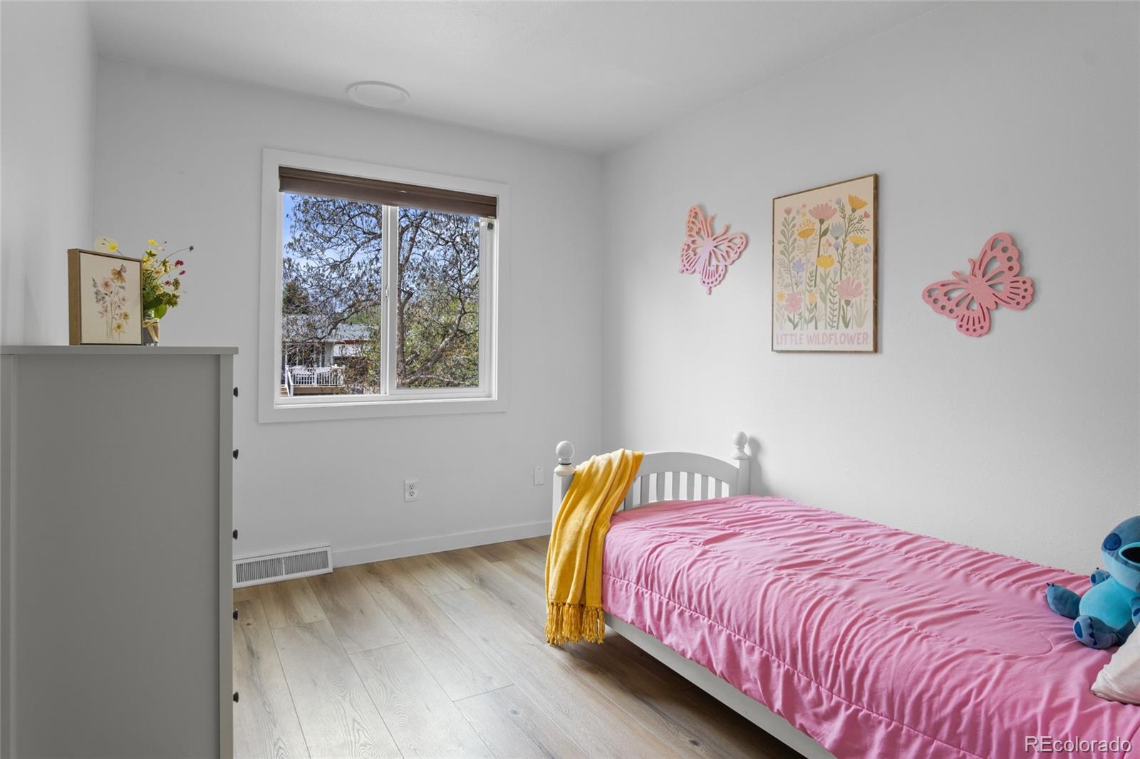 MLS Image #19 for 7439 s teller street,littleton, Colorado