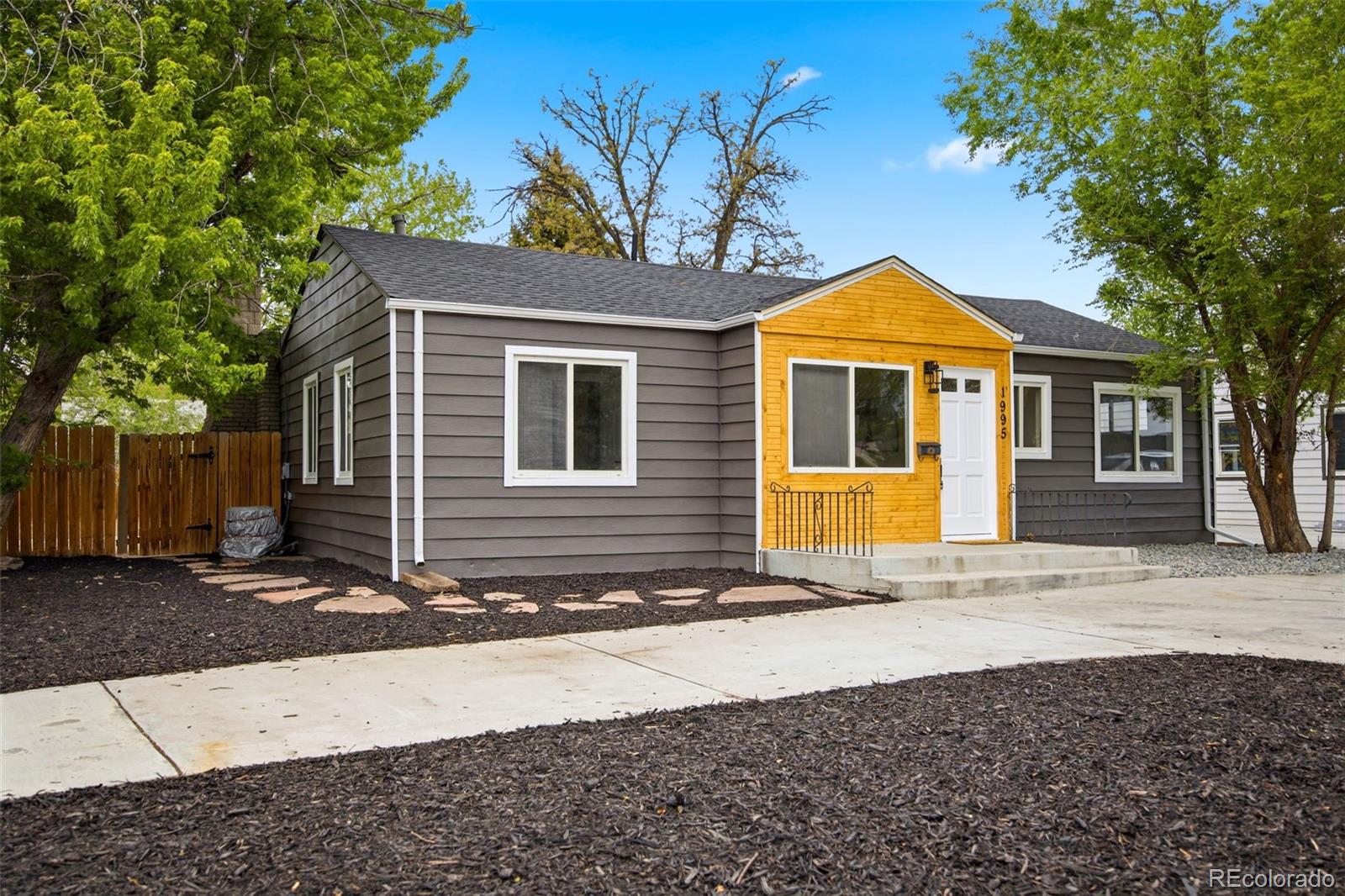 MLS Image #3 for 1995 s hazel court,denver, Colorado