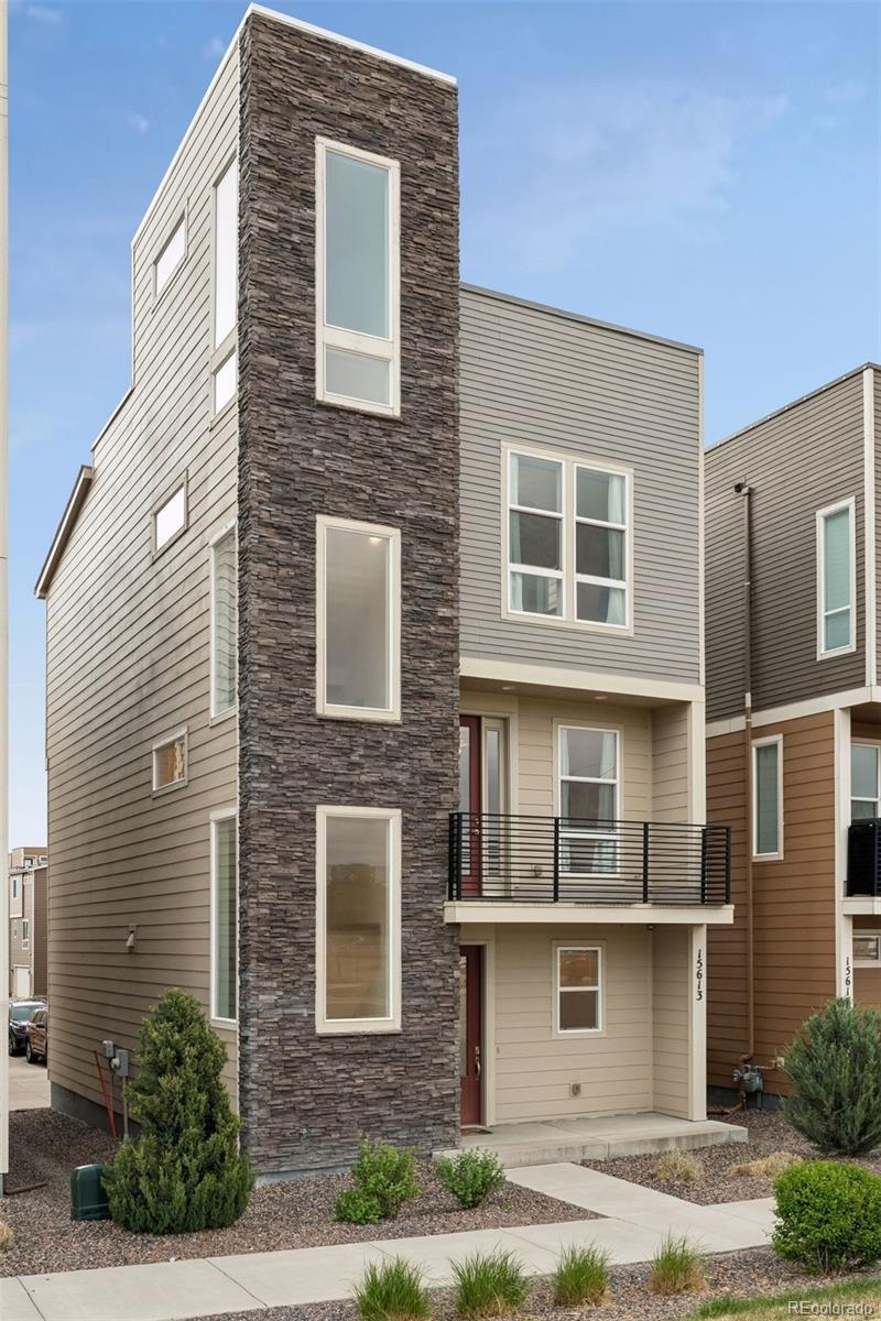 MLS Image #2 for 15613 e broncos place,englewood, Colorado