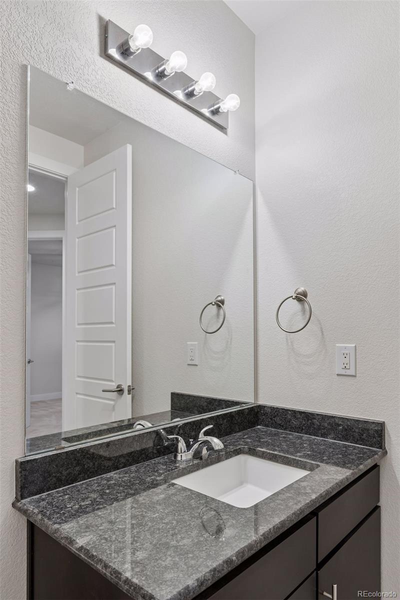 MLS Image #30 for 15613 e broncos place,englewood, Colorado