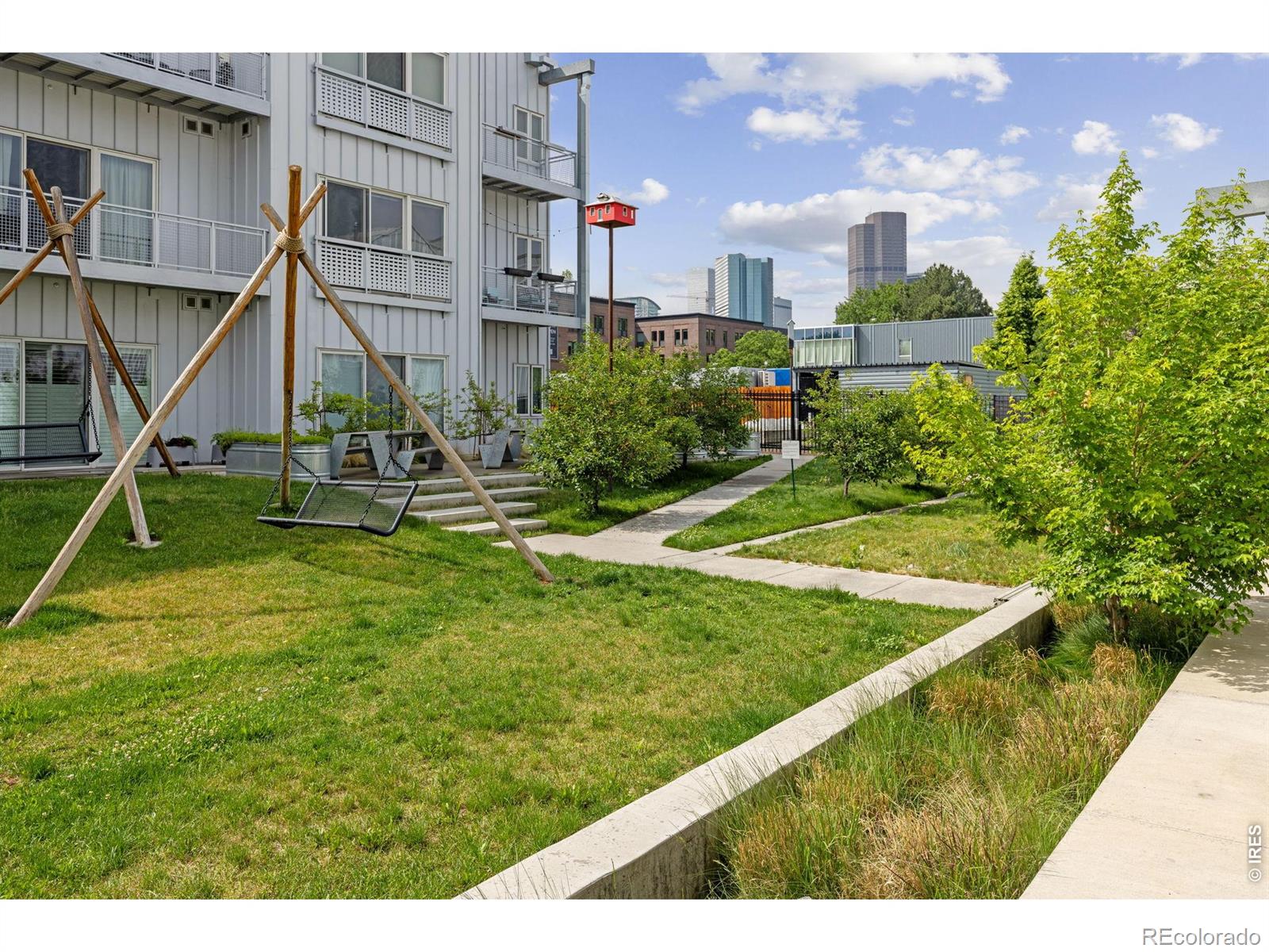 MLS Image #17 for 2525  arapahoe street,denver, Colorado