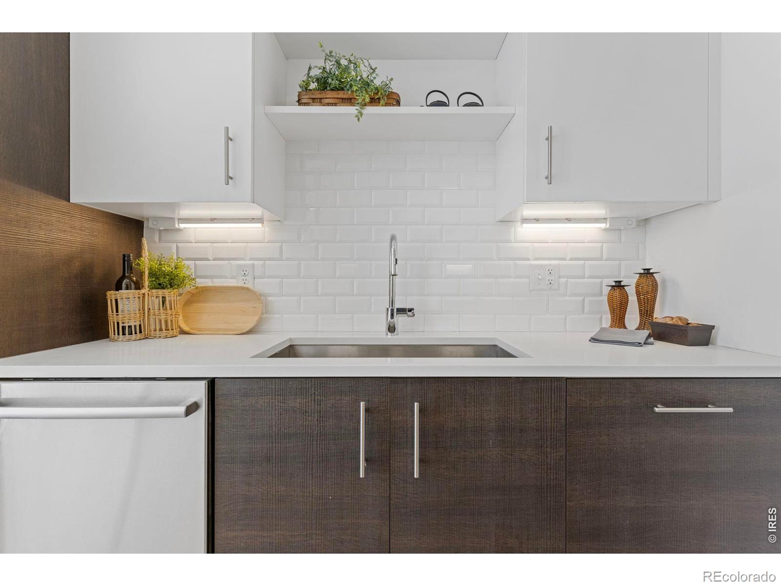 MLS Image #5 for 2525  arapahoe street,denver, Colorado