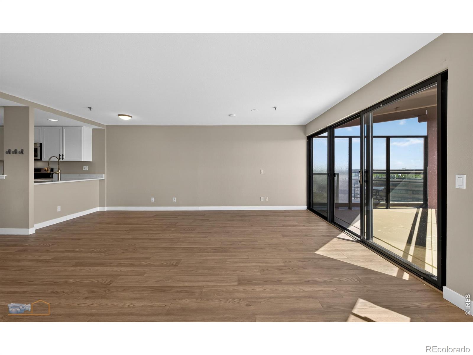 MLS Image #7 for 100  park avenue 1305,denver, Colorado