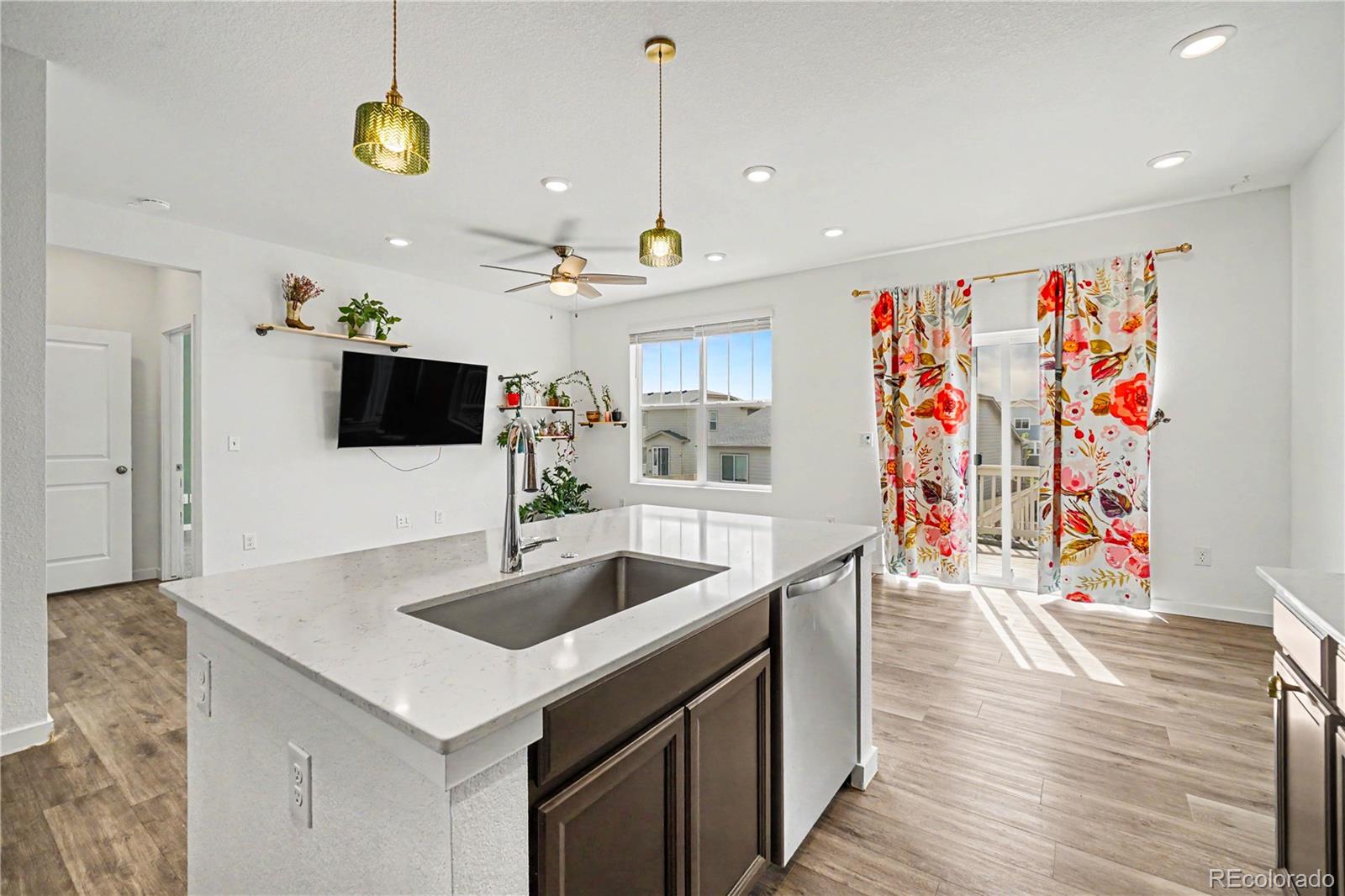 MLS Image #6 for 892  crestone street,johnstown, Colorado