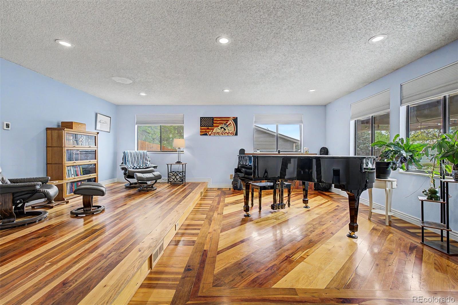 MLS Image #5 for 9309 w 76th avenue,arvada, Colorado
