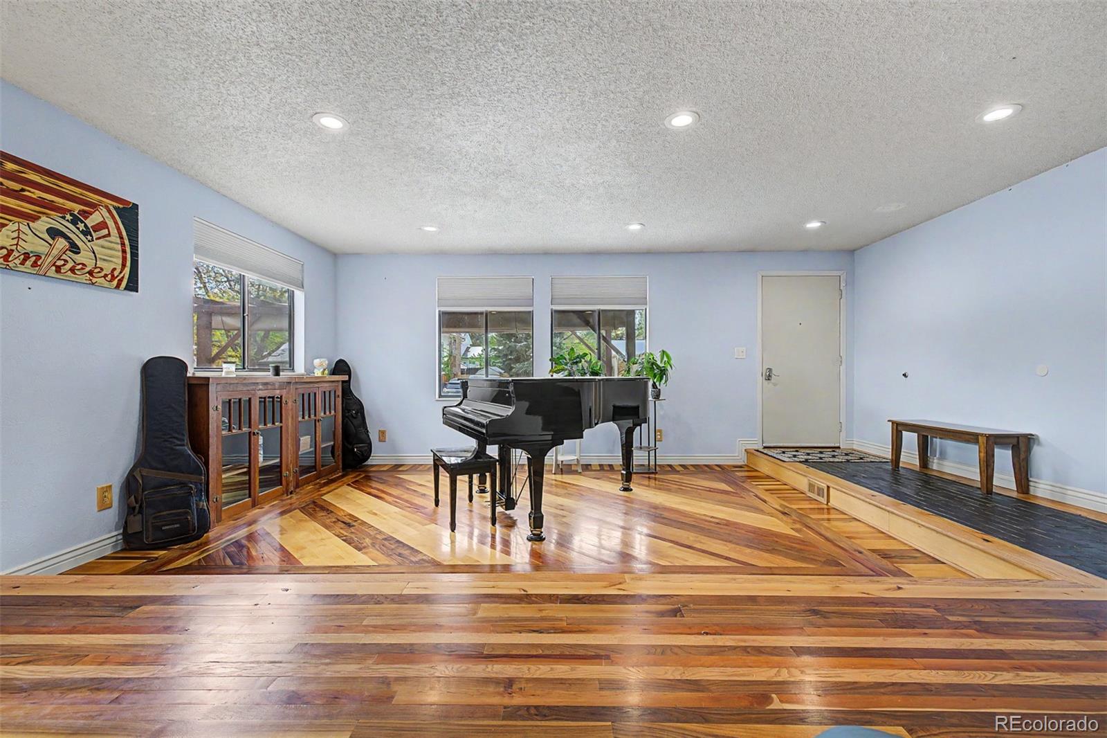 MLS Image #6 for 9309 w 76th avenue,arvada, Colorado