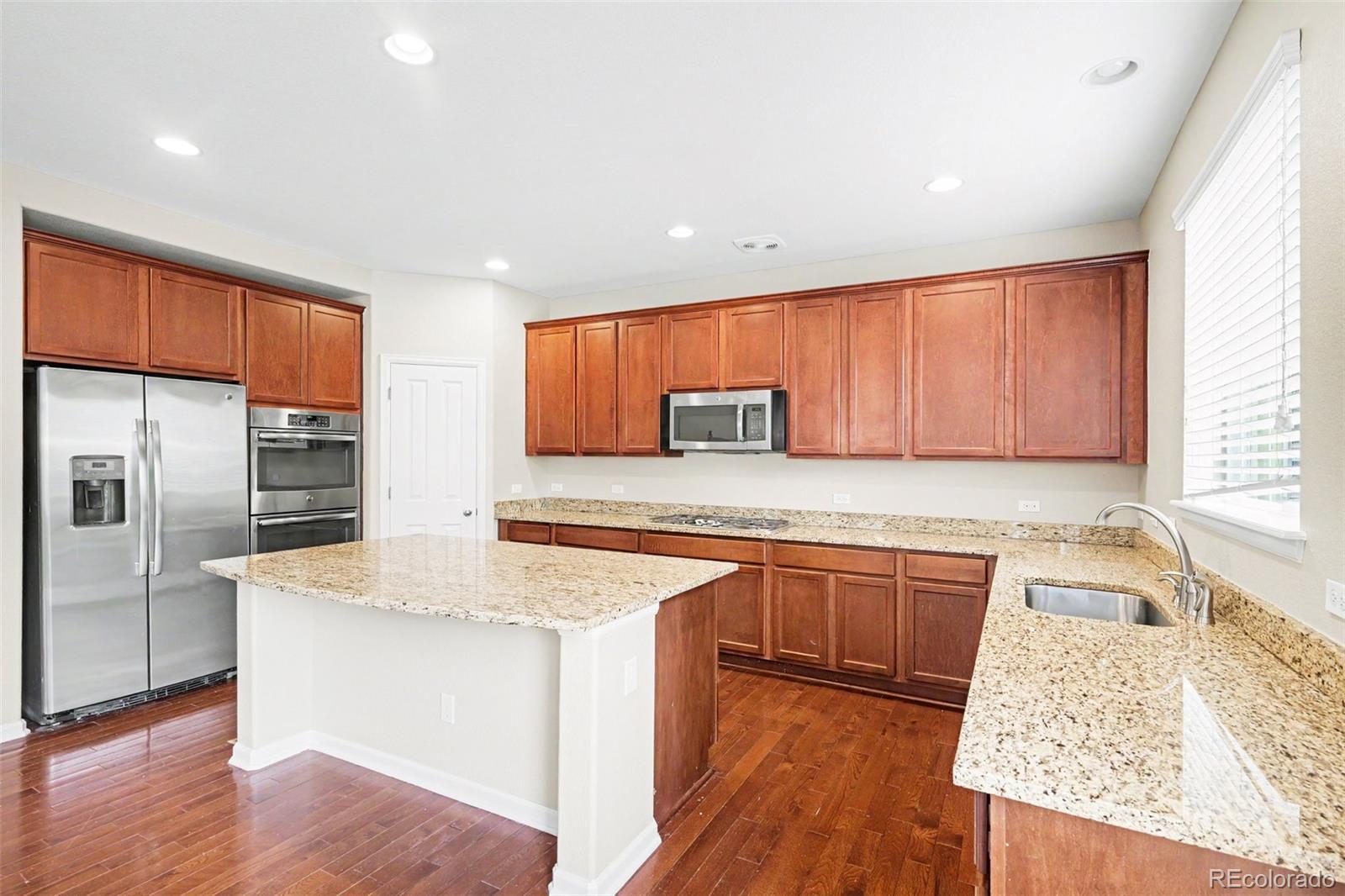 MLS Image #10 for 4956 s tempe way,aurora, Colorado