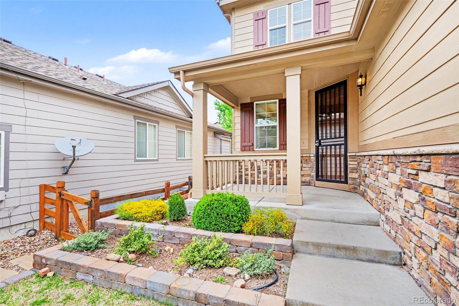 MLS Image #2 for 4956 s tempe way,aurora, Colorado