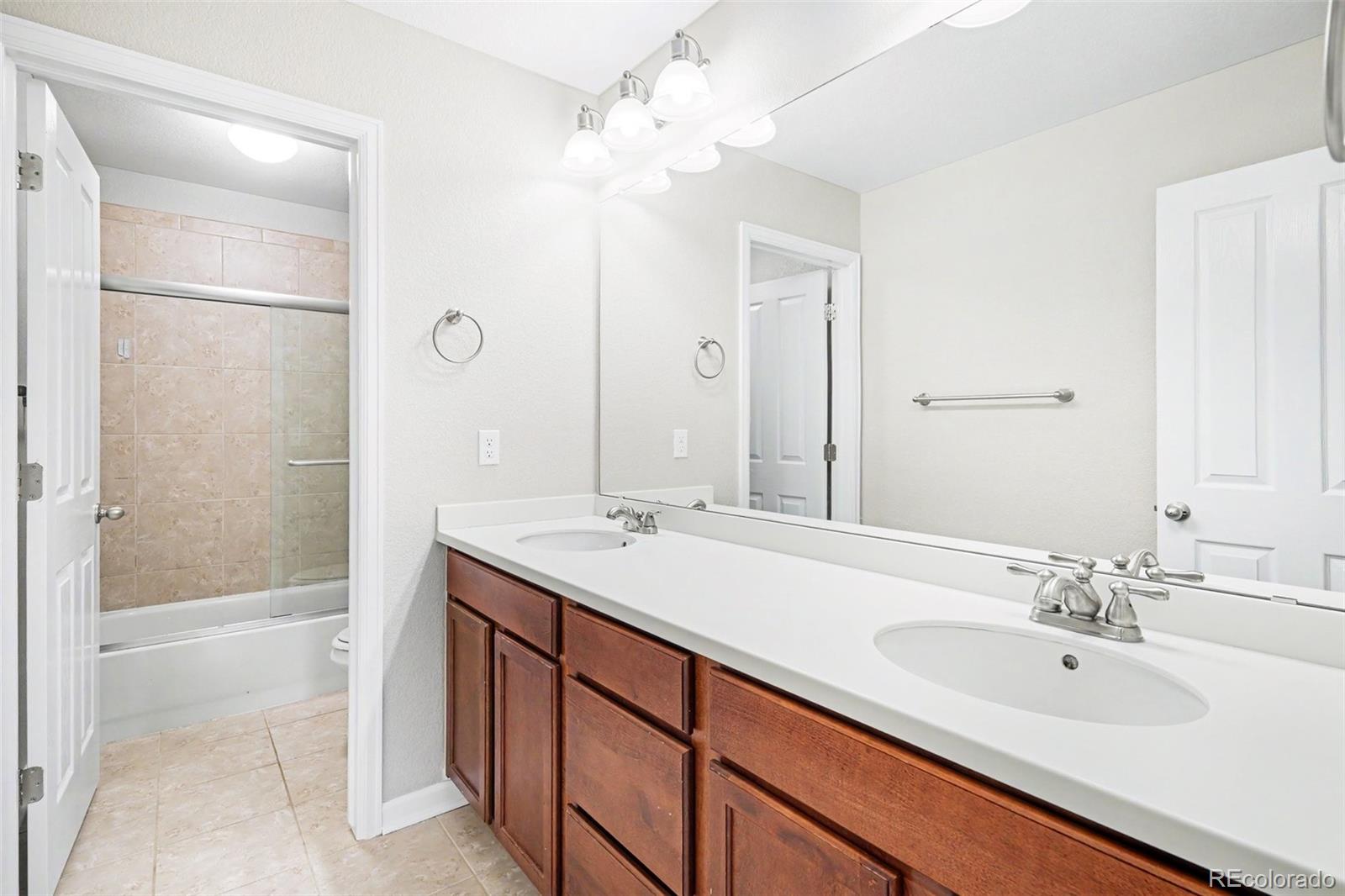 MLS Image #28 for 4956 s tempe way,aurora, Colorado