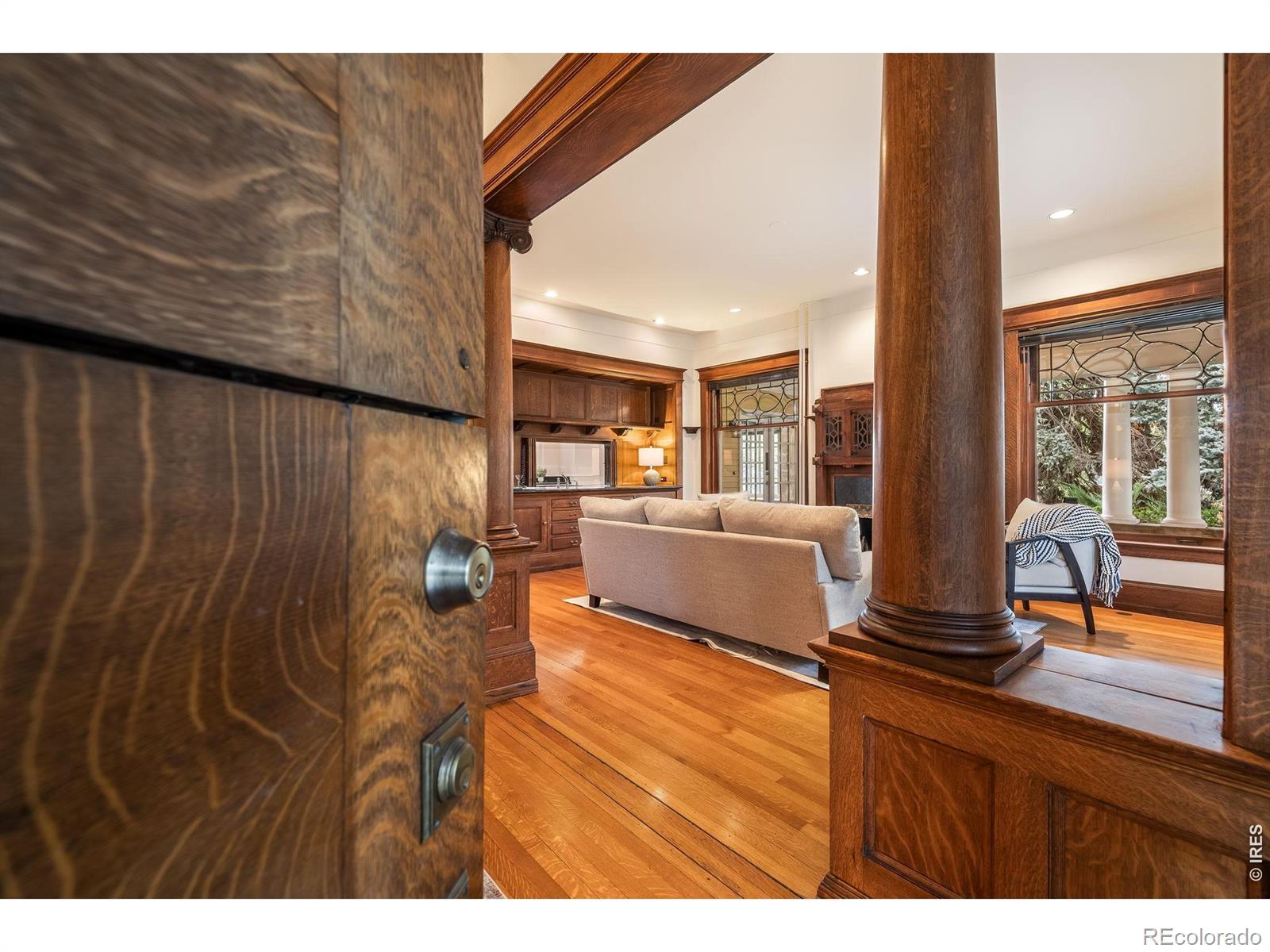 MLS Image #14 for 858  3rd avenue,longmont, Colorado