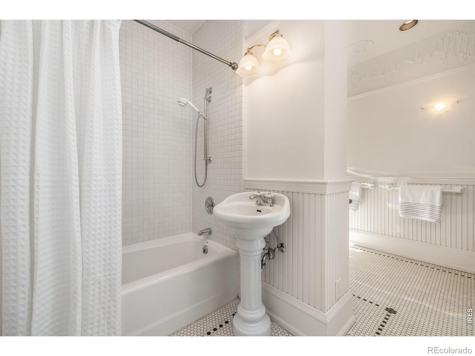 MLS Image #35 for 858  3rd avenue,longmont, Colorado