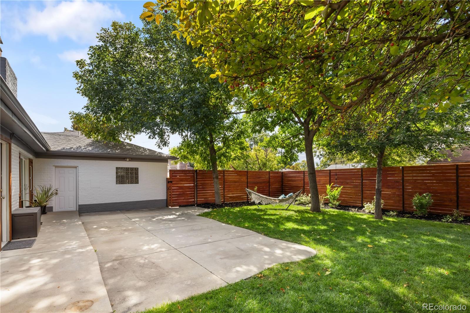MLS Image #38 for 3035 n monaco st parkway,denver, Colorado