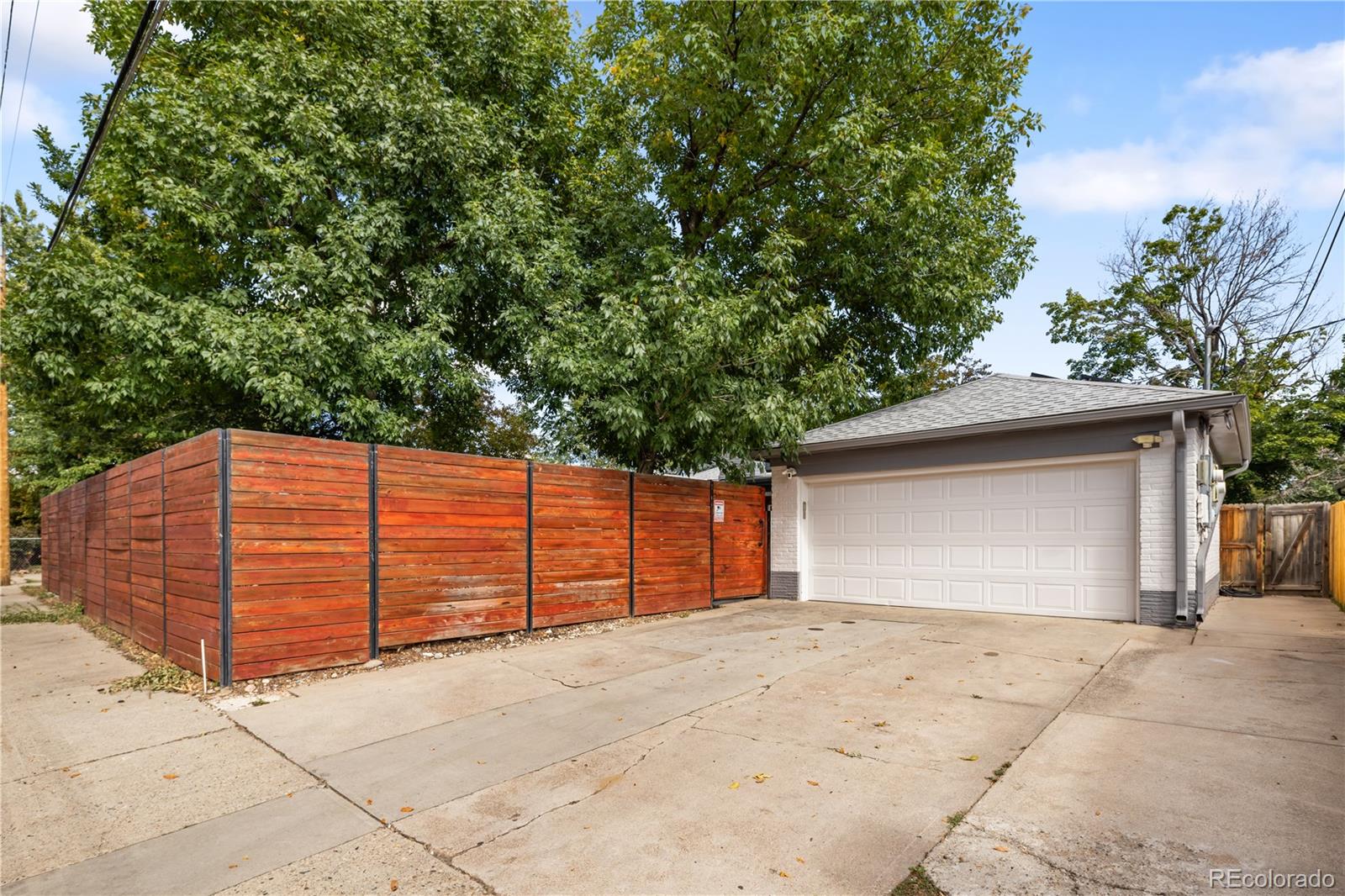 MLS Image #40 for 3035 n monaco st parkway,denver, Colorado