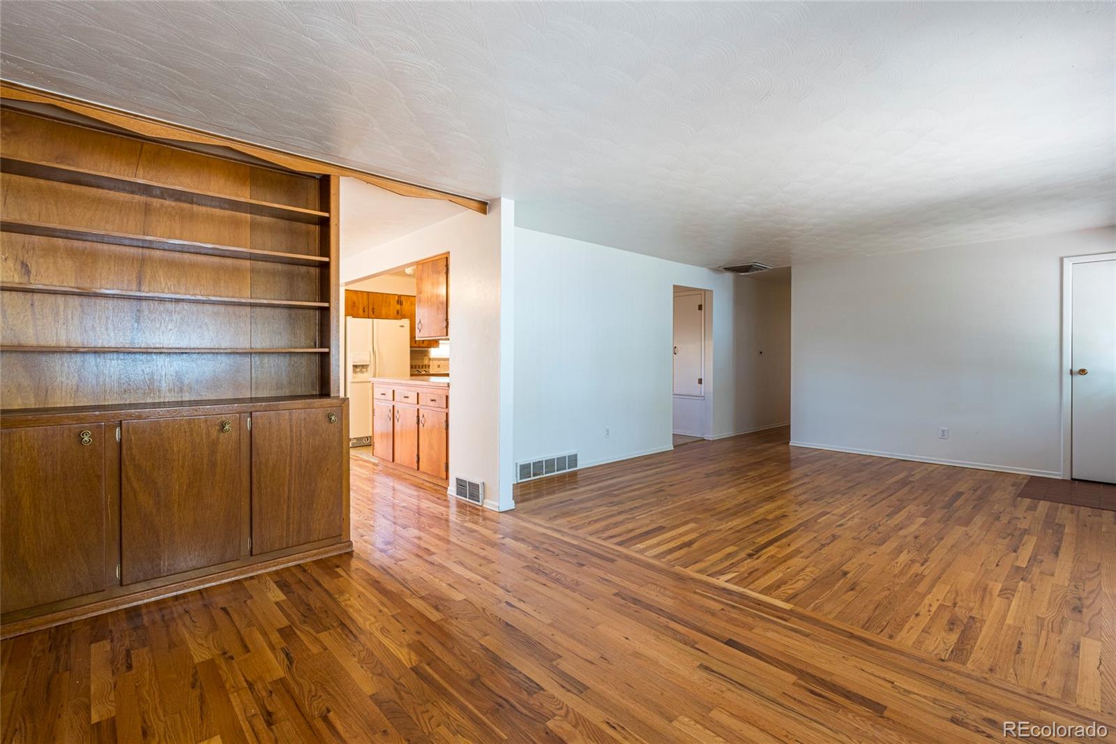 MLS Image #15 for 1495 w 10th avenue,broomfield, Colorado