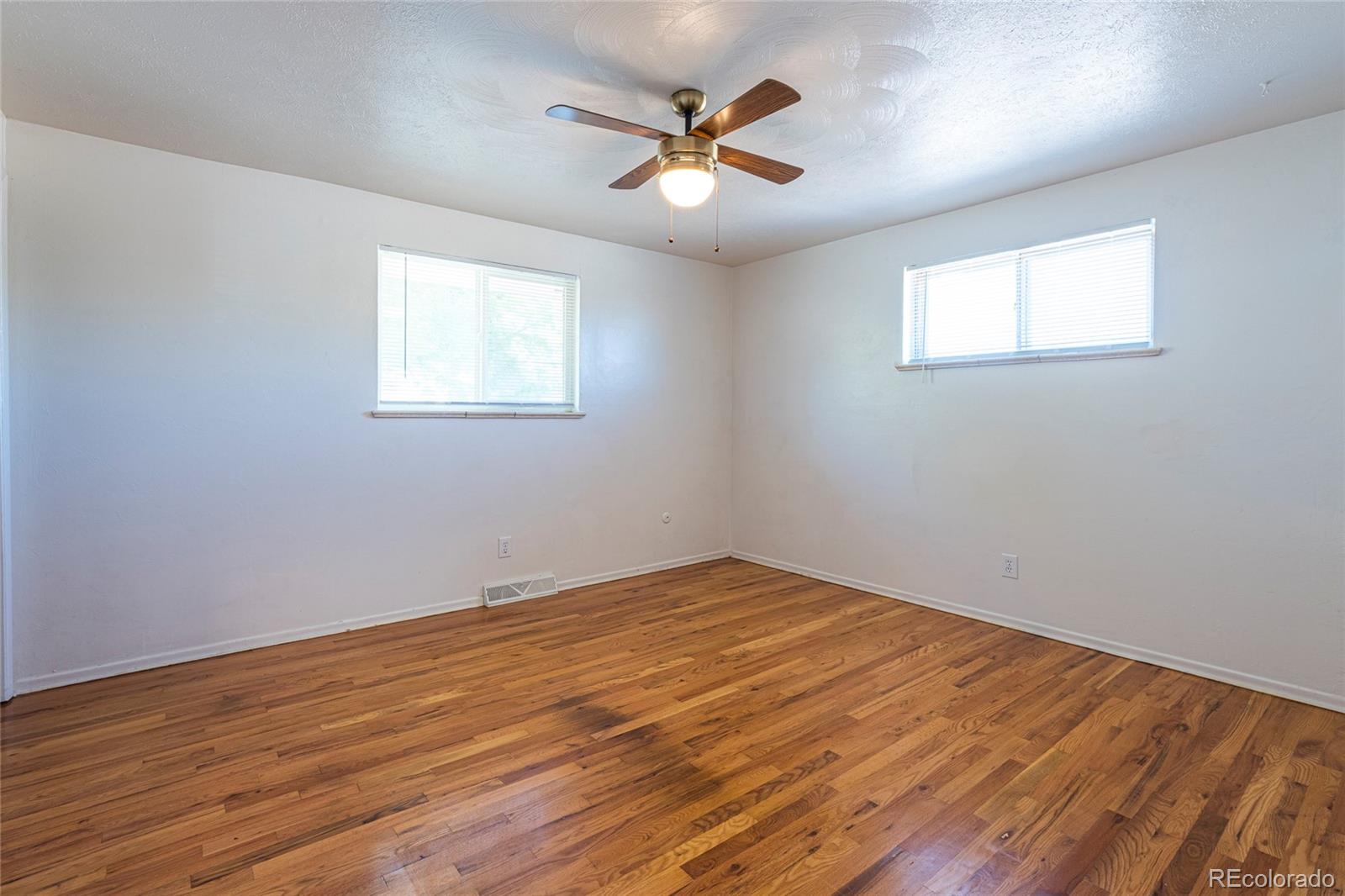 MLS Image #24 for 1495 w 10th avenue,broomfield, Colorado
