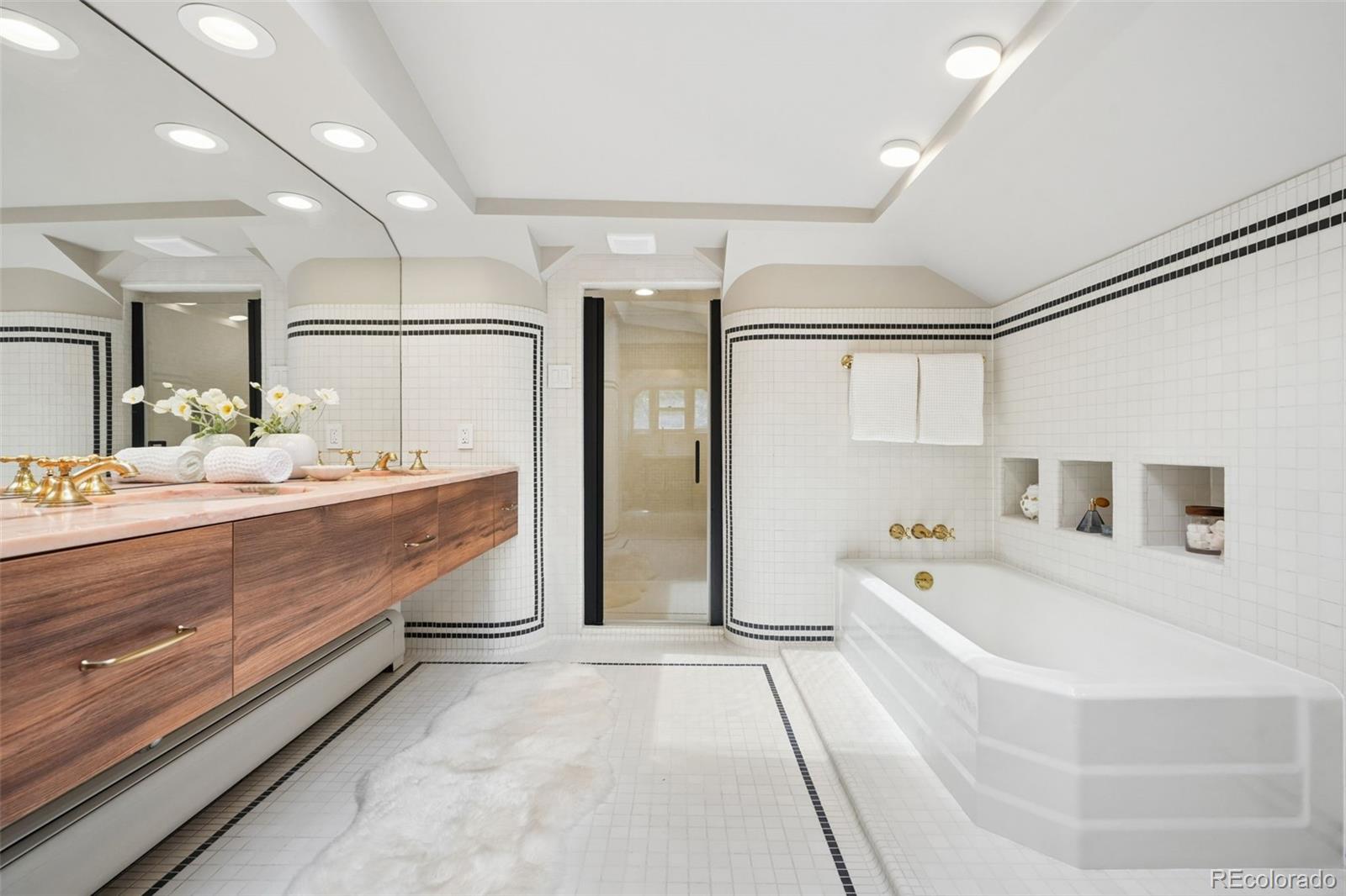 MLS Image #36 for 2104  glenarm place,denver, Colorado