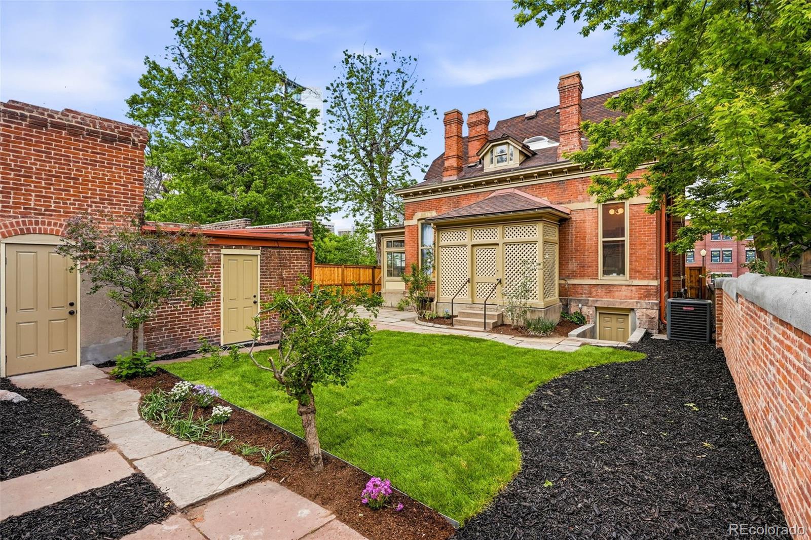 MLS Image #44 for 2104  glenarm place,denver, Colorado
