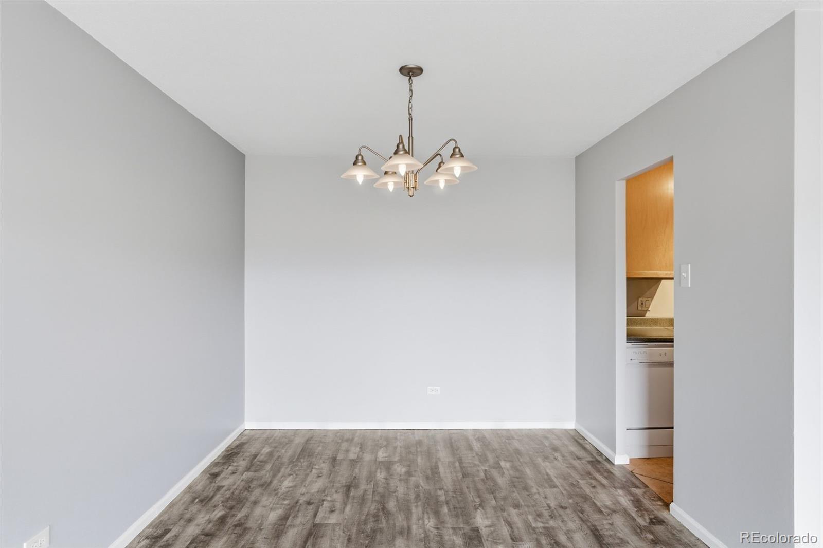MLS Image #3 for 955  eudora street,denver, Colorado
