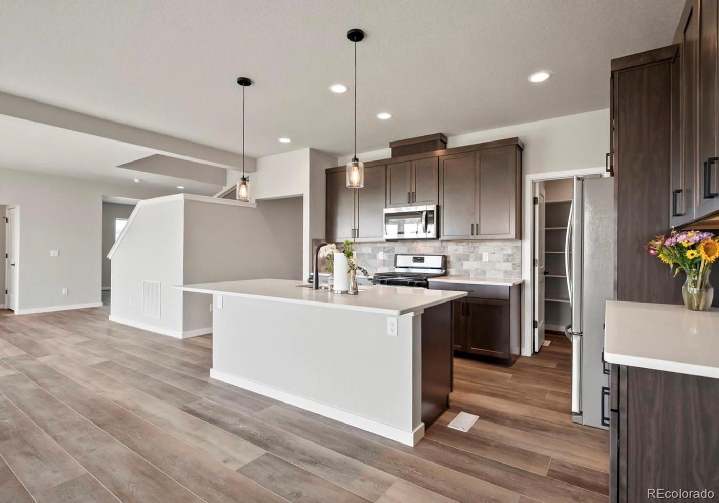 MLS Image #3 for 413  garden park avenue,calhan, Colorado