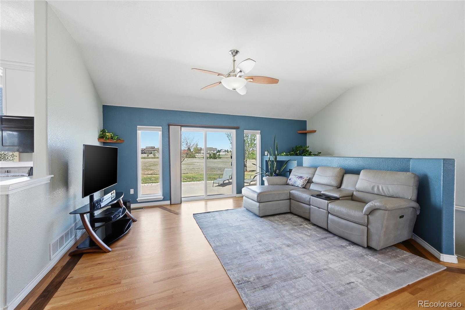 MLS Image #5 for 4031  burton street,strasburg, Colorado