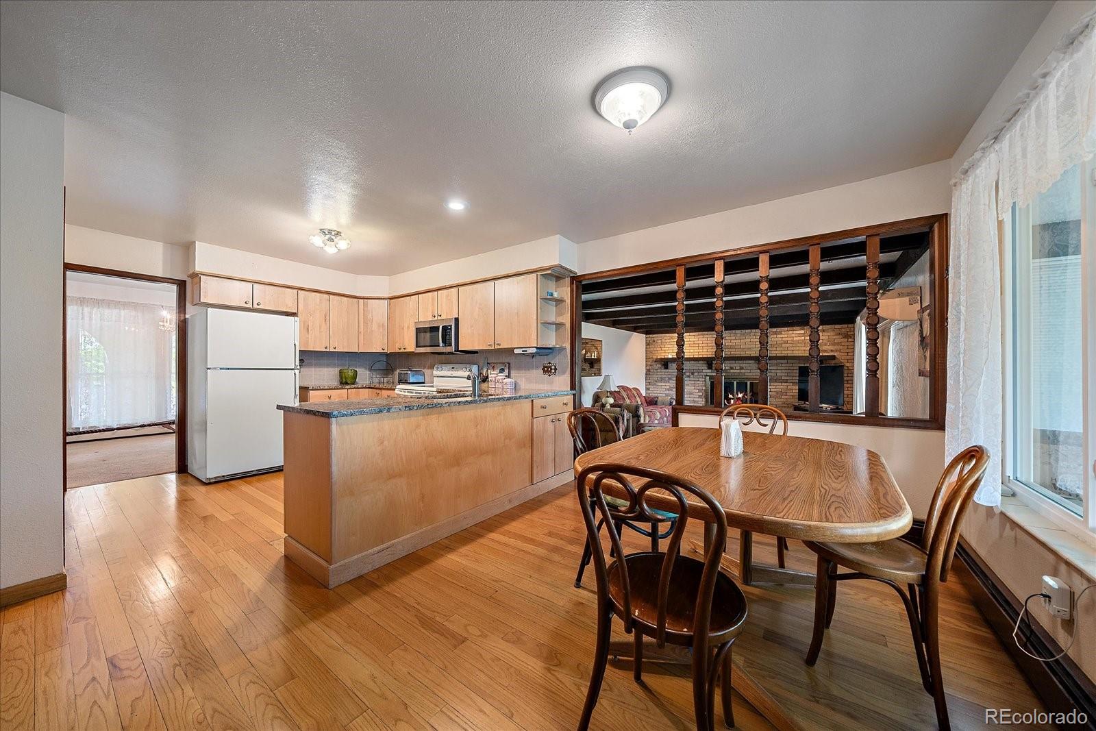 MLS Image #14 for 3121  oak street,lakewood, Colorado