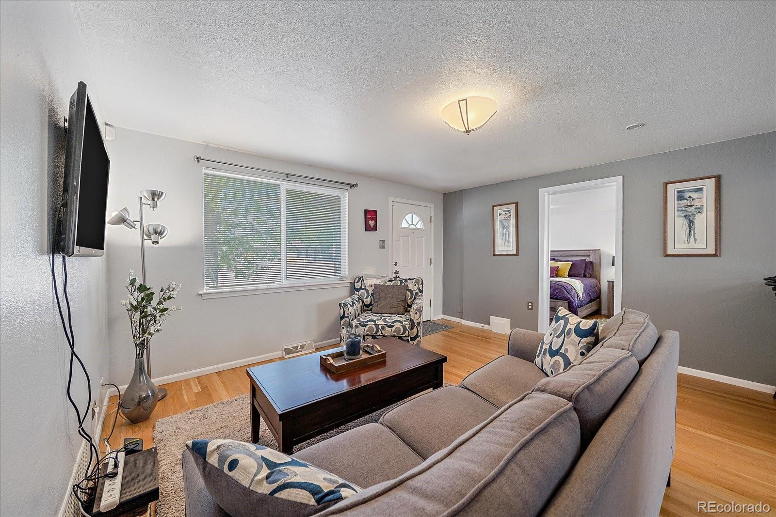 MLS Image #4 for 3040  grape street,denver, Colorado