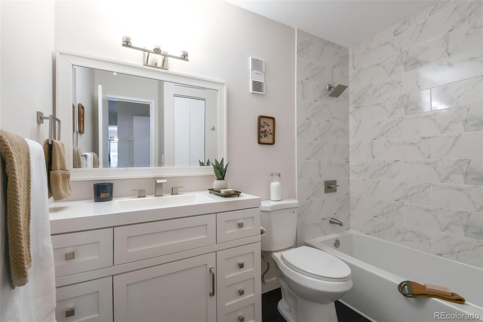 MLS Image #11 for 5995 w hampden avenue 18,denver, Colorado