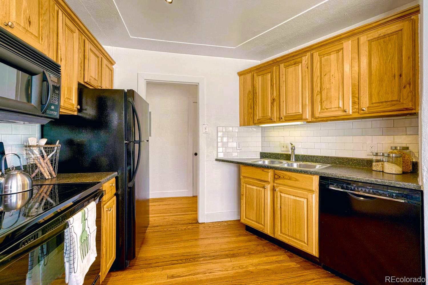 MLS Image #15 for 4111 s galapago street,englewood, Colorado