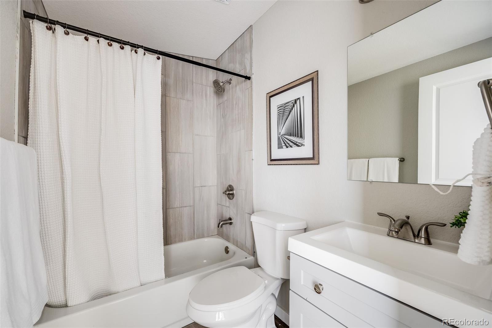 MLS Image #3 for 4745 s sherman street,englewood, Colorado