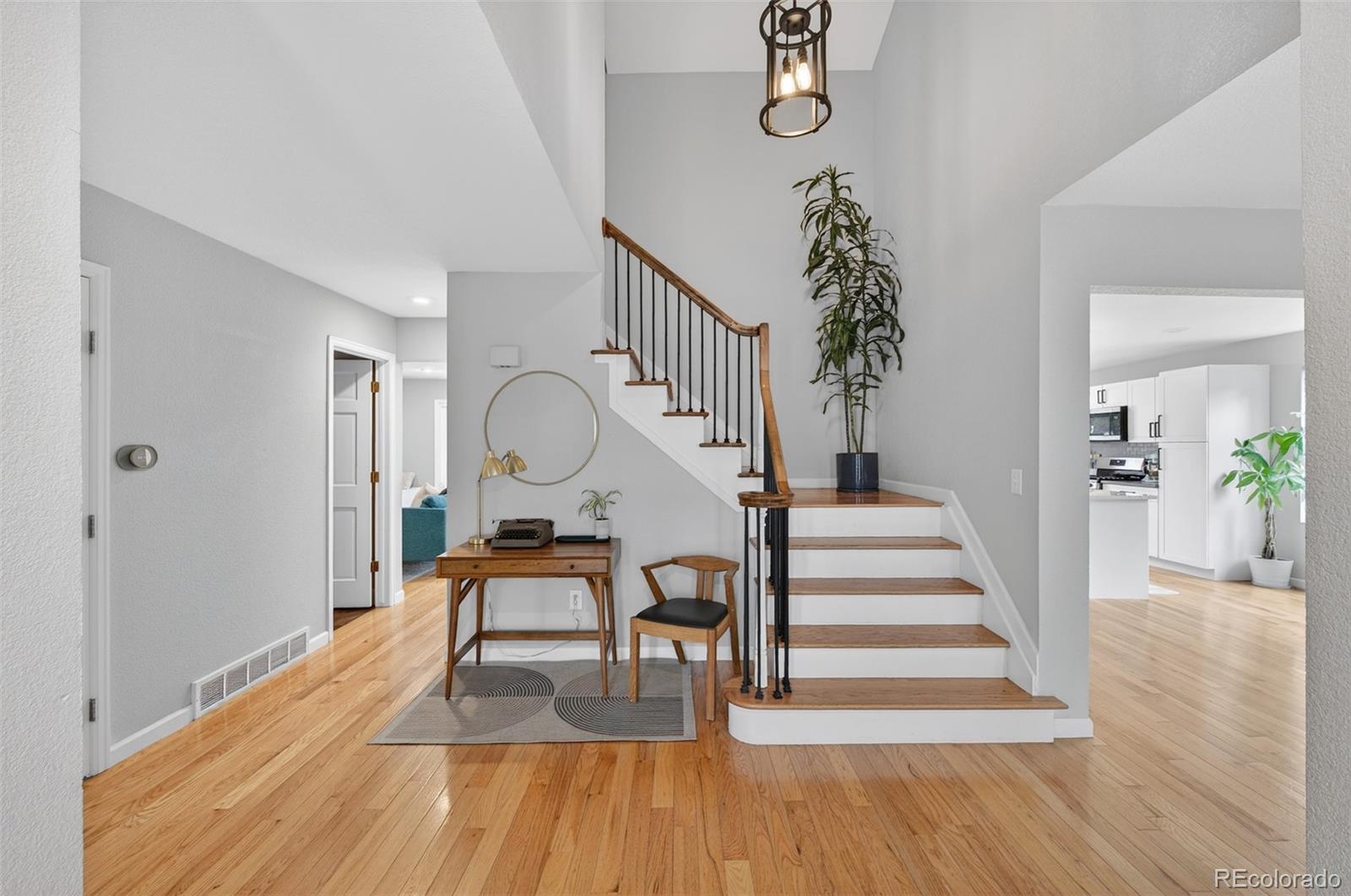 MLS Image #3 for 10708 w chautauga mountain,littleton, Colorado