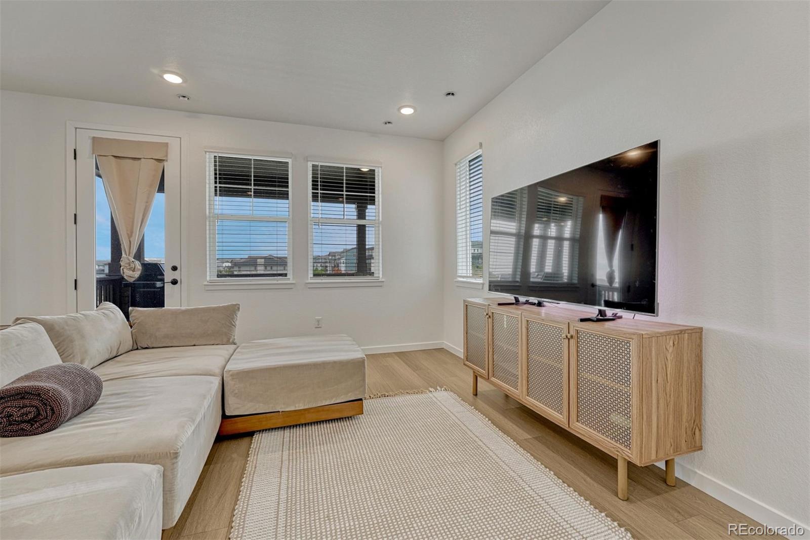 MLS Image #10 for 8673  middle fork street,littleton, Colorado