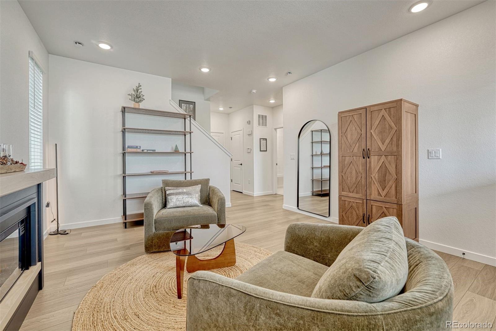 MLS Image #2 for 8673  middle fork street,littleton, Colorado